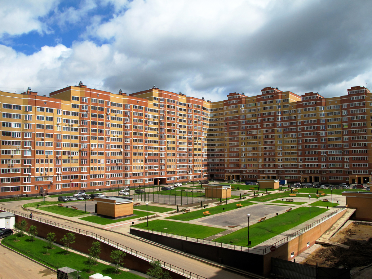знамя октября новая москва