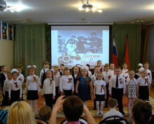 Екатеринбург, улица Энгельса дом 21. многоквартирный дом