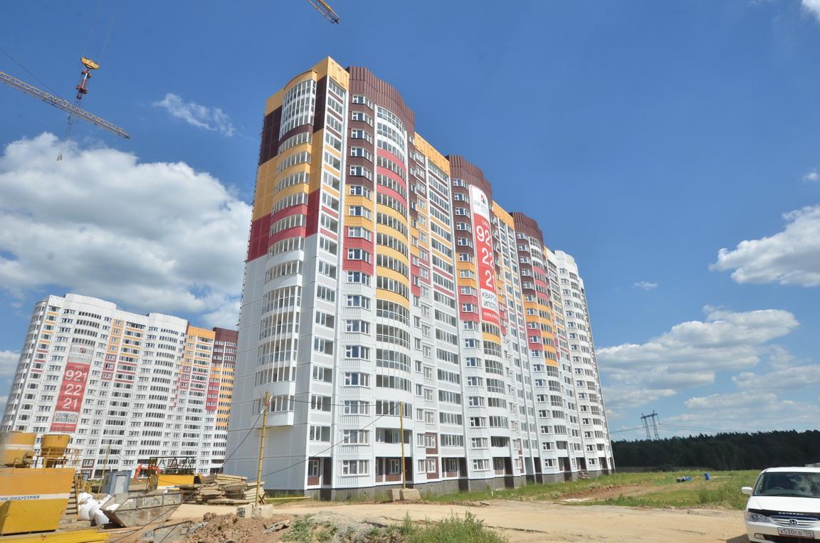 Квартиры восточное бутово. Восточное Бутово 2. Школа в Боброво Восточное Бутово
